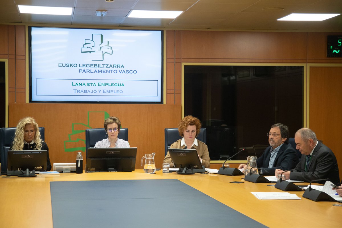 Eusko Legebiltzarra (@pvasco_euskol) on Twitter photo Enpleguaren euskal legearen proiektuari ekarpenak
➡️legebiltzarra.eus/portal/eu/web/…
Aportaciones al proyecto de ley vasca de empleo
en la Comisión de Trabajo y Empleo del <a href="/PVasco_EuskoL/">Eusko Legebiltzarra</a>
➡️legebiltzarra.eus/portal/es/web/…
🗣️<a href="/noviasalcedo/">Fundación Novia Salcedo</a>
🗣️<a href="/LABsindikatua/">LAB SINDIKATUA</a>
🗣️<a href="/Confebask/">Confebask</a>
🗣️<a href="/konfekoop/">Konfekoop</a> Enpleguaren euskal legearen proiektuari ekarpenak
➡️legebiltzarra.eus/portal/eu/web/…
Aportaciones al proyecto de ley vasca de empleo
en la Comisión de Trabajo y Empleo del <a href="/PVasco_EuskoL/">Eusko Legebiltzarra</a>
➡️legebiltzarra.eus/portal/es/web/…
🗣️<a href="/noviasalcedo/">Fundación Novia Salcedo</a>
🗣️<a href="/LABsindikatua/">LAB SINDIKATUA</a>
🗣️<a href="/Confebask/">Confebask</a>
🗣️<a href="/konfekoop/">Konfekoop</a>