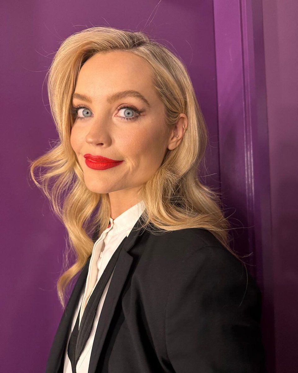 Female Celebrities Mostly Brits On Twitter Laura Whitmore