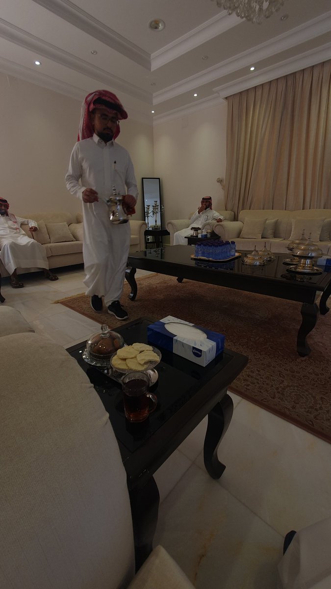 BanderJ's tweet image. اللهُم أجمعنَا في دارٍ لا يتغَير جمالَها ،
ولا يُفنَى نعيمُها ولا يُبلى حُسنها ،
ياربّ أرزقنا جنتُك⁧ و ما قربنا إليها 

ﷺصلوا عليه وسلموا تسليما كثيراً ﷺ