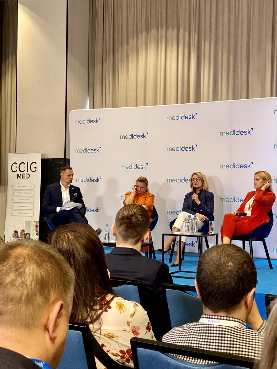 MedicalpressPL's tweet photo. „Usankcjonowanie paradygmatu jakości jest niezbędne w ochronie zdrowia” @gosia_sobotka podczas konferencji Akademia Managera Ochrony Zdrowia
@MZ_GOV_PL @RulkiewiczAnna #AMOZ #jakośćibezpieczeńswo https://t.co/VQiD1xaOZH