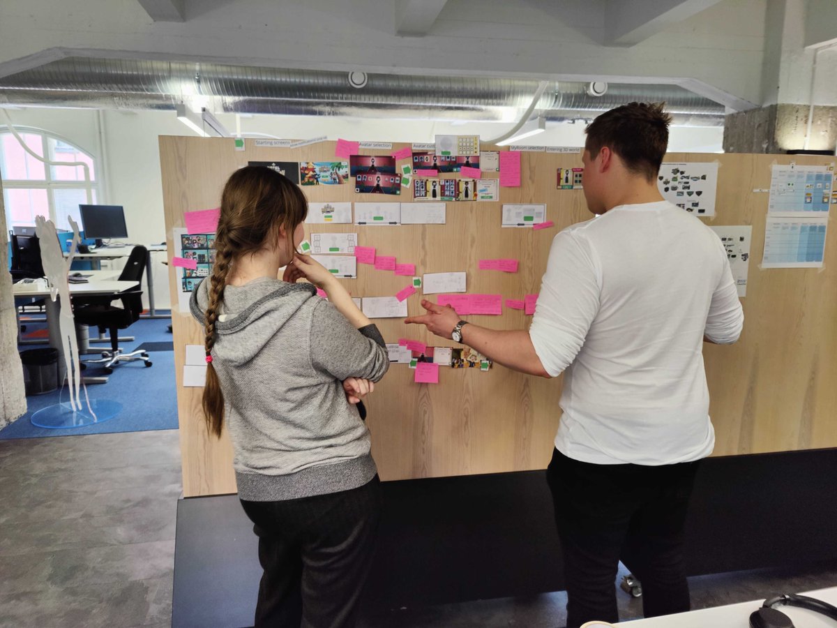 The @hideaway_official team hard at work on the following:

• User experience / login flow
• NEW GESTURES 😱
• QUESTS 🤩  | by @Sulake #Habbo #Hotelhideaway #Sulake