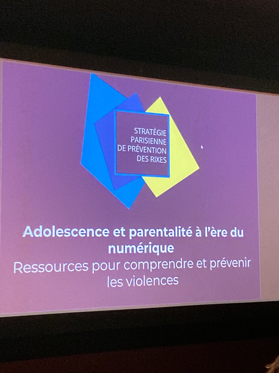 Michel_S_A's tweet photo. PrĂ©vention des risques : Adolescence et parent alitĂ© comprendre,prĂ©venir les violences. Hier @forumdesimages OrganisĂ© par la Marie de #Paris Moments dâĂ©changes avec des associations et partenaires comme #Orangeidf #OrangeDigitalCenter
Le numérique au service de la pédagogie. https://t.co/zpf8uoONSn