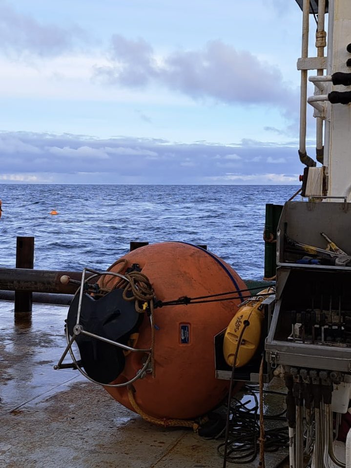 This is what a recovery &amp; redeployment of the South Rockall Trough Deep Water Mooring <a href="/EMSOeu/">EMSO ERIC</a> pilot site looks like. 

This mooring consists of 6 #CTDs to a depth of 3000m &amp; #ADCP. Thanks to the crew on #RVCelticExplorer <a href="/RVMarineInst/">Marine Institute Research Vessels</a> <a href="/MarineInst/">Marine Institute</a>!

Now time to process the data…