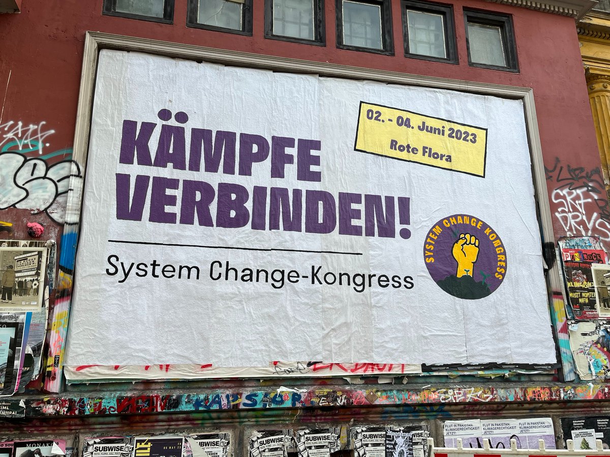 systemchange_hh's tweet image. Auch an der @roteflora gibt es nun sehr schicke Werbung für unseren System Change Kongress Hamburg vom 02. - 04. Juni! 

Außerdem ist nun unsere Website online, diese wird laufend aktualisiert. Bald findet ihr hier auch das Programm. 
Stay tuned!   

systemchange-hamburg.org