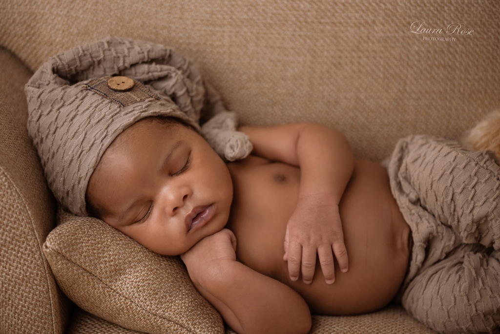 laurarosefotos's tweet photo. Friday Afternoon Naps Dreaming About Mommies Milk 🥛🤎

#newborn #baby #newbornphotos #newbornphotography #newbornphotographer #babyphotos #babyphotography #babyphotographer #sandtonnewbornphotographer #laurarosephotography #godoxnewbornpartner #godoxdiscountcode https://t.co/gj3AvTDGJe