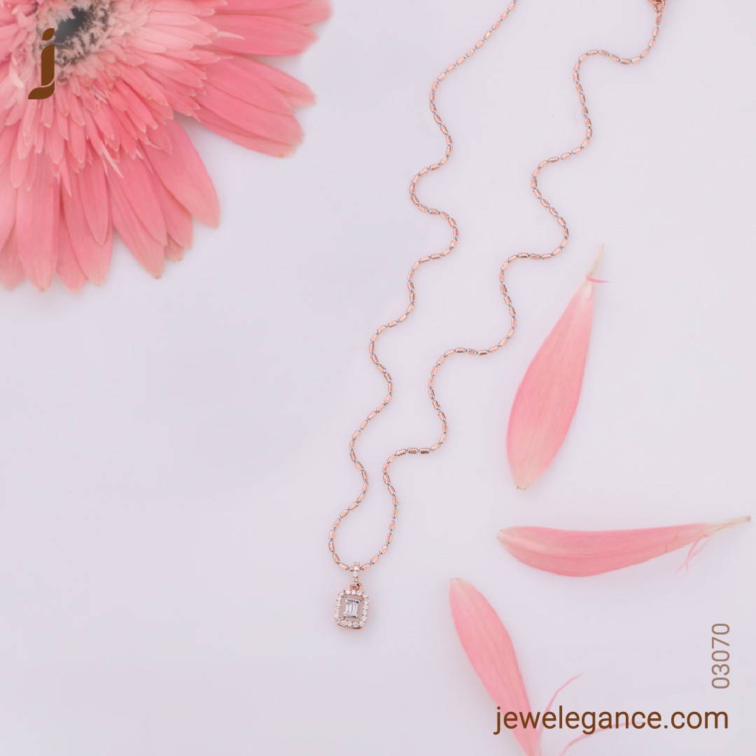 Be a diva with a trendy diamond pendant...
.
Shop on jewelegance.com/products/18k-r…
Shop on jewelegance.com/products/18k-r…
.
#myjewelegance #jewelegance
#jewellerylover #bharosaapnonjaisa #diamondpendant