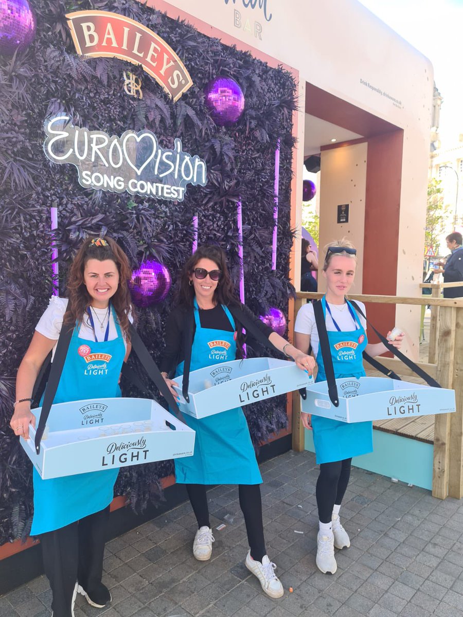 Yes People tweet media