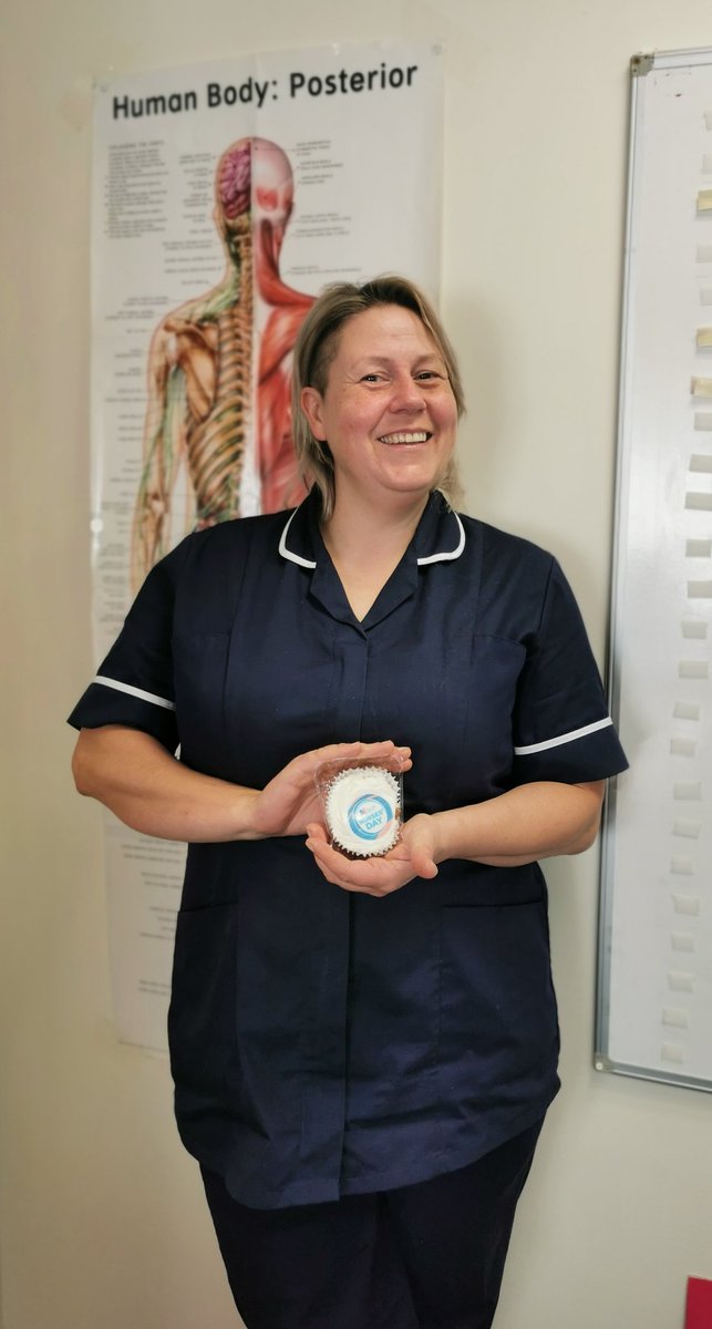 debbiecurry26's tweet photo. Celebrating International Nurses Day! 🎉 Recognising the vital contribution of nursing colleagues everywhere. Special thanks to you all ❤️🤗 Hope our Bury Care Organisation staff enjoy their treats #InternationalNursesDay  @BuryCO_NHS @communitystrok1 @jencosy @davidwthorpe1 https://t.co/V0nTyEZf5g