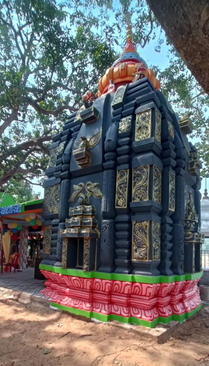 dhenkanalupdate's tweet photo. ଢେଙ୍କାନାଳ ଜିଲ୍ଲା  ଅନ୍ତର୍ଗତ ପରଜଙ୍ଗ ବ୍ଲକ ରୋଡ ଗ୍ରାମ ରେ ଗ୍ରହରାଜ ଶନି ଙ୍କର ମନ୍ଦିର ପ୍ରତିଷ୍ଠା ଉତ୍ସବ ଅନୁଷ୍ଠିତ ।

#dhenkanalupdate #parajang https://t.co/myEHFxE7lK