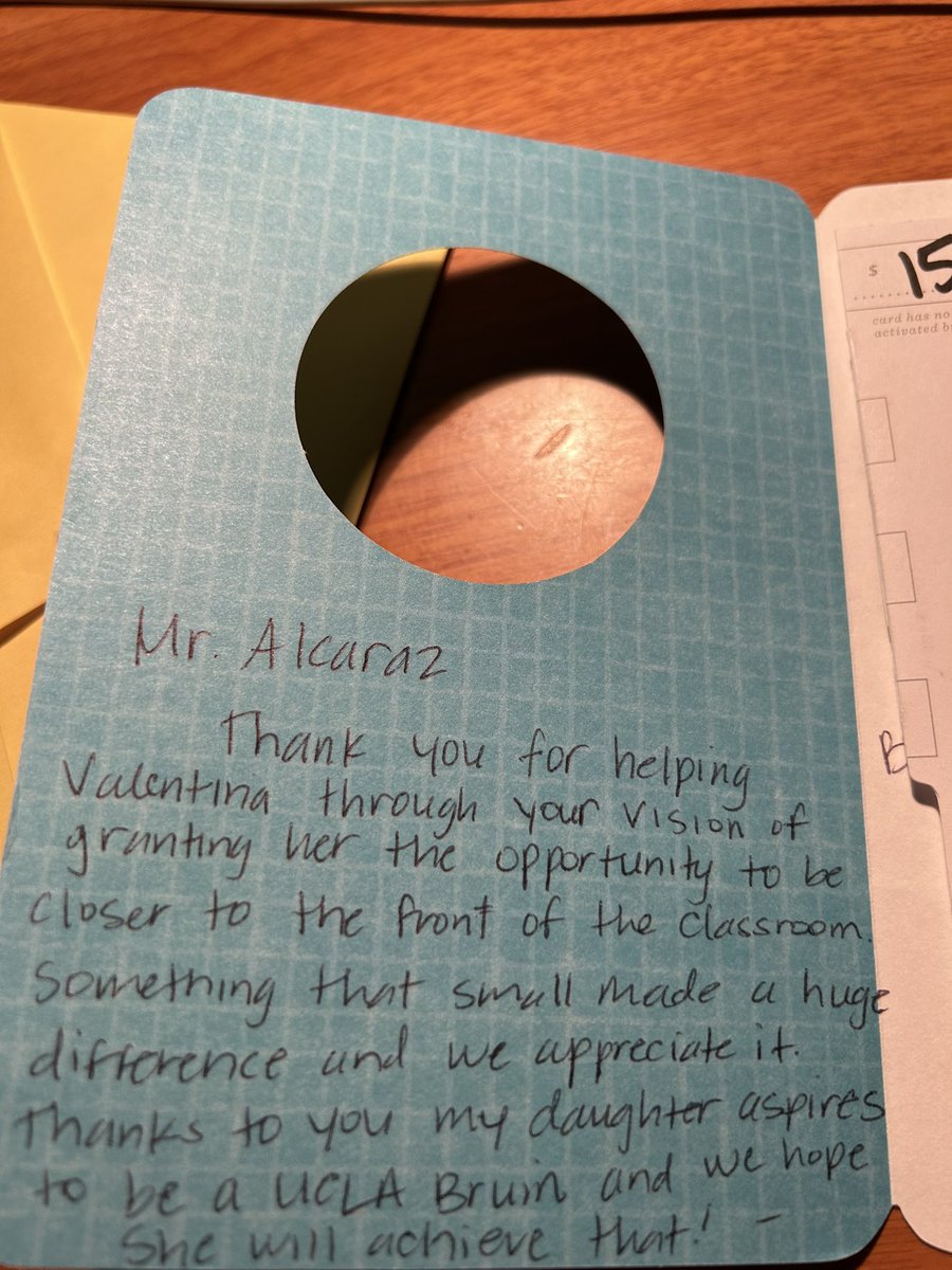 This is what it’s all about!! Grateful 🙌🏻💙🙏🏻 <a href="/EValenc56643015/">E. Valencia</a> @ItsAmandaMacias <a href="/JArauz5/">JDAraúz, Ed.D</a> <a href="/Eduardo16771286/">Eduardo Gomez, Multlingual Programs and Services</a>