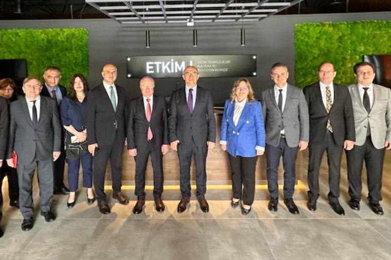 dogruegitimhab1's tweet photo. MEB: Eğitim Teknolojileri Kuluçka ve İnovasyon Merkezi (ETKİM) Açıldı https://t.co/hoPs7TQXKn 
#DOGRUEGİTİM #MEB #YKS2023 #LGS2023 #MAHMUTOZER #engellilerhaftasi #balgatcozum #balgatcozumkurs #balgatcozumakademiokullari #YOEKCoezuemUEret #yök https://t.co/ak2nI881sE