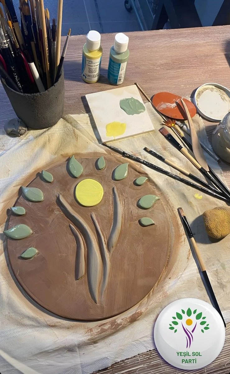 1 Oy Yeşil Sol Partiy'e !

1 Oy Kemal Kılıçlaroğlu'a !