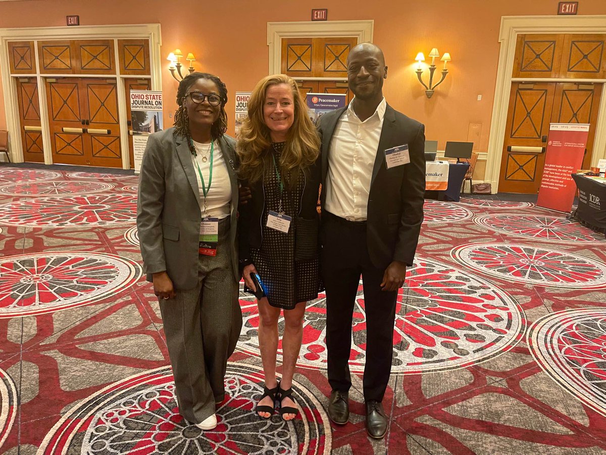 Amy J. Schmitz tweet media