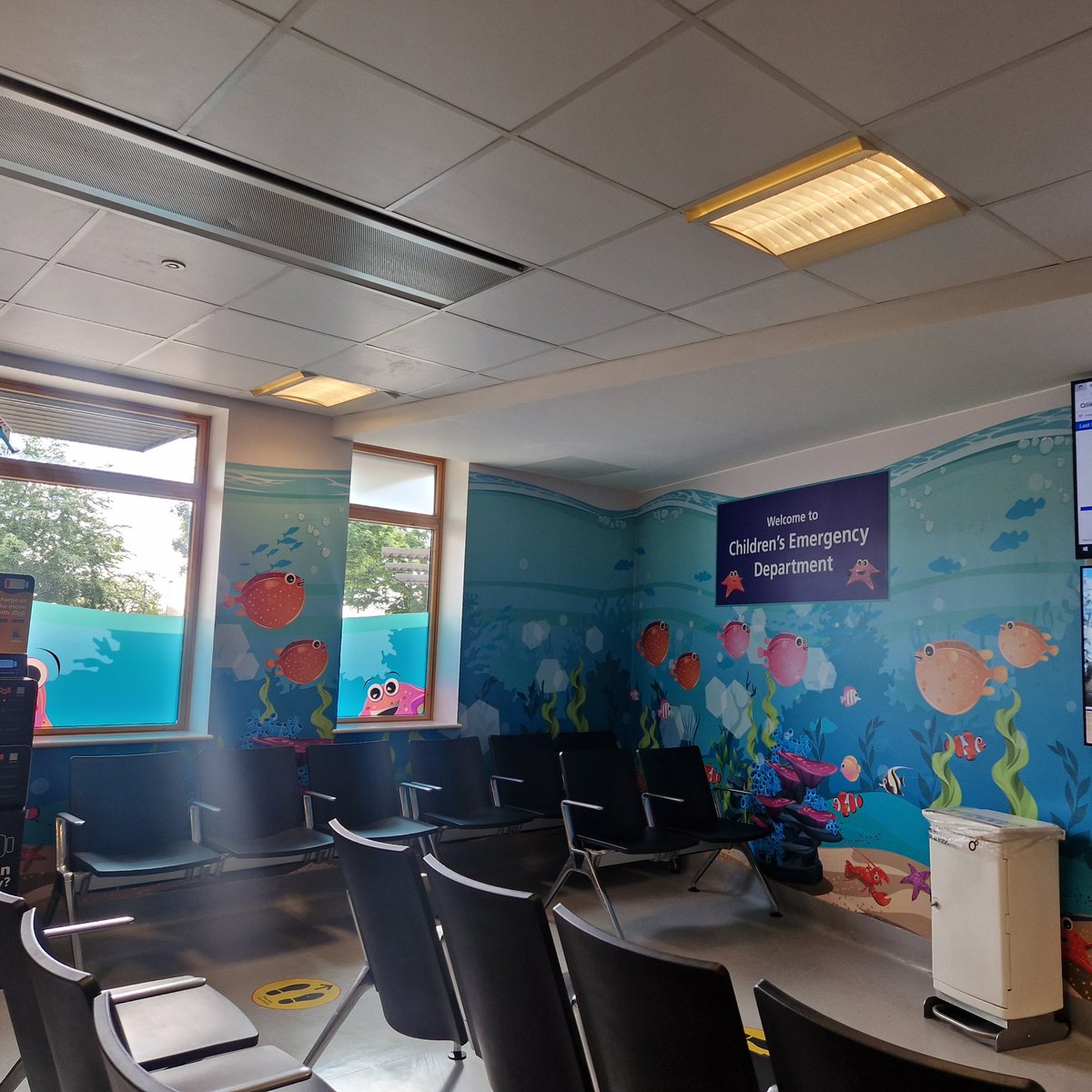 Our CED QH waiting room has been redecorated. Looking fabulous 
 ✨️ 
#underthesea <a href="/CED_BHRUT/">BHRUT Children’s ED 💙</a>