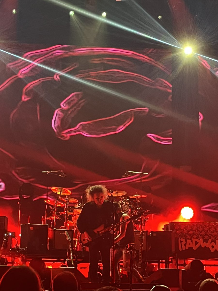 sallyisaphony's tweet photo. New Orleans photo haul 1/4 #SHOWSOFALOSTWORLD2023 #TheCure https://t.co/cjC18s6rvT