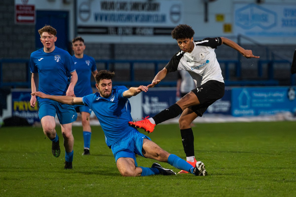 A Selection of my favourite images from the #CountyCup final, with <a href="/AFCTELFORDu18/">AFC Telford United U18</a> completing the treble. What a season for the lads!

#grassroots #shropshirefa #football #localfootball #sportsphotography #sportsphotographer #shropshirestar #nonleague #nonleaguefootball #winners