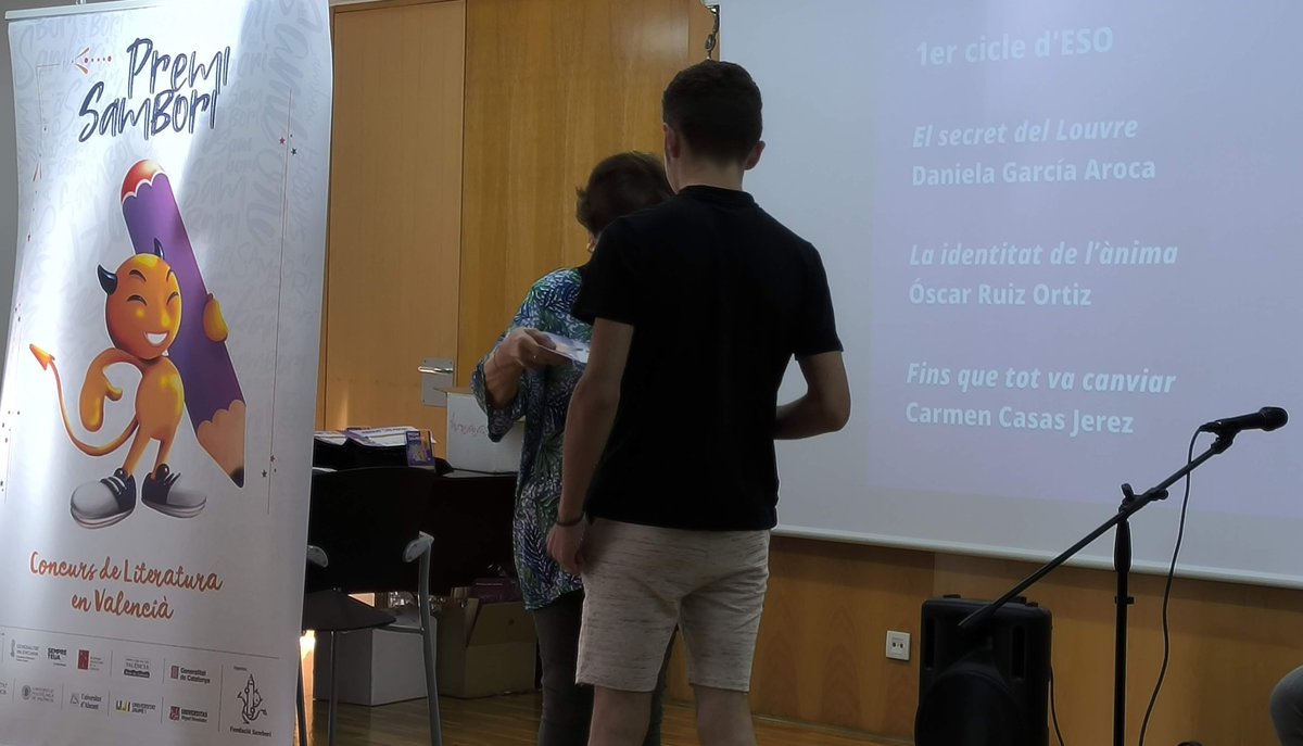 IES Torrellano tweet media
