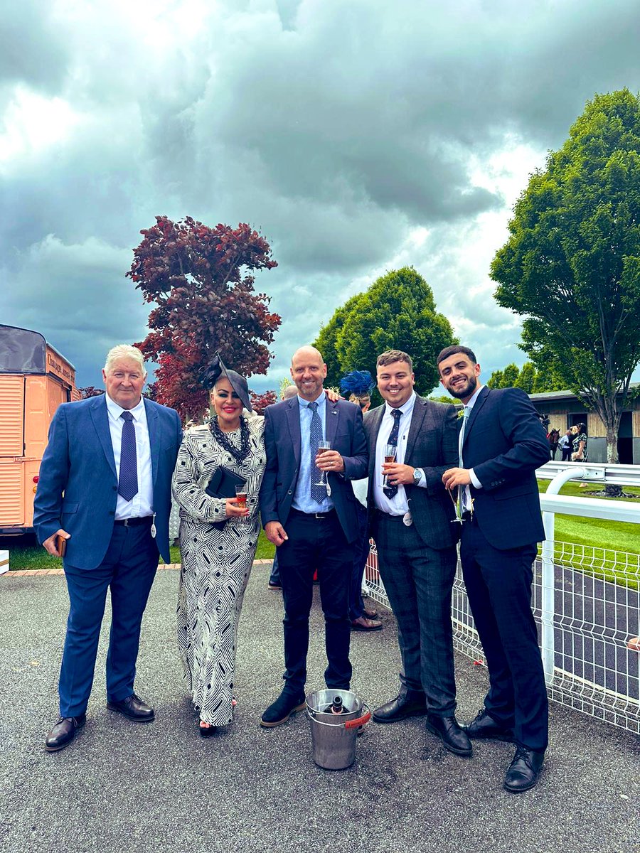 Rob Jones tweet media