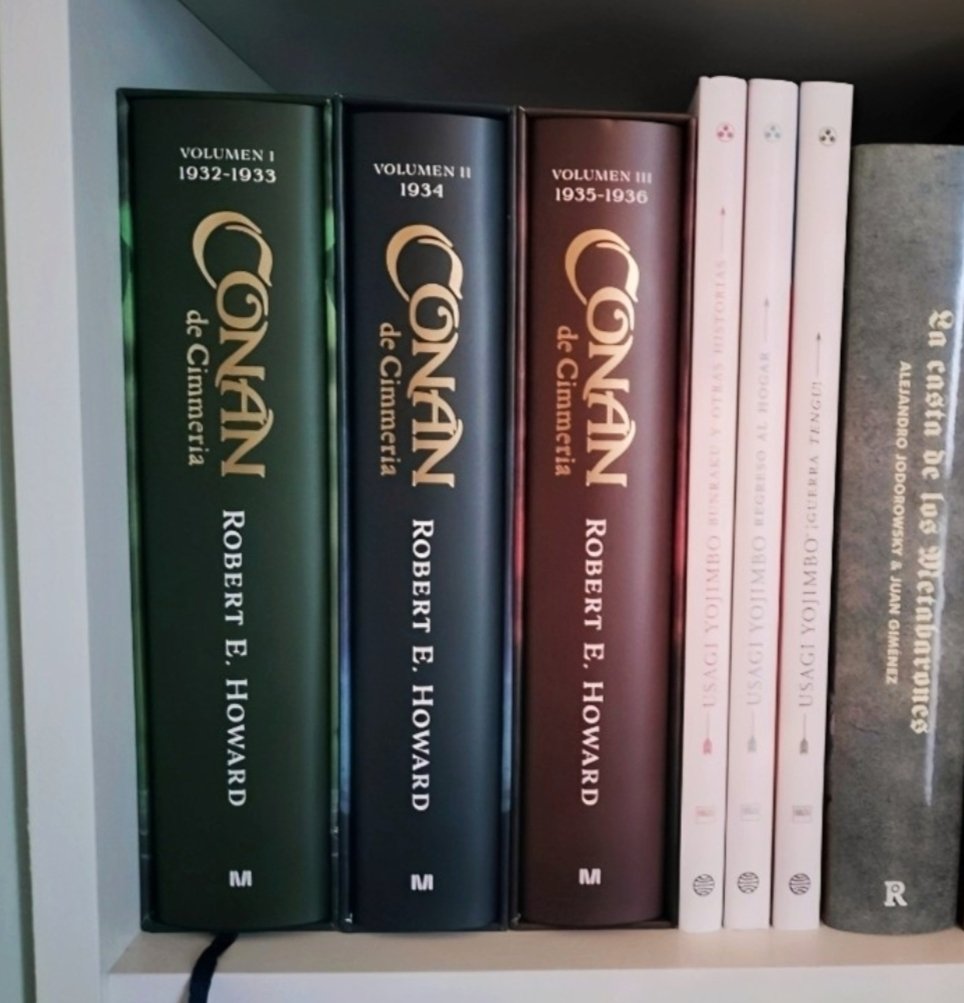 Multiversalswar's tweet image. Gracias @minotaurolibros Por respetar los tiempos de salida, por respetar los precios ( y no encarecerlos con cada número) y por la dedicación y el trabajo de edición. Así da gusto.
🙏🏼🫱🏻‍🫲🏼👏🏼👍🏼💚📚
#CalidadEditorial #PorCrom #ConandeCimmeria #RobertEHoward #CONAN