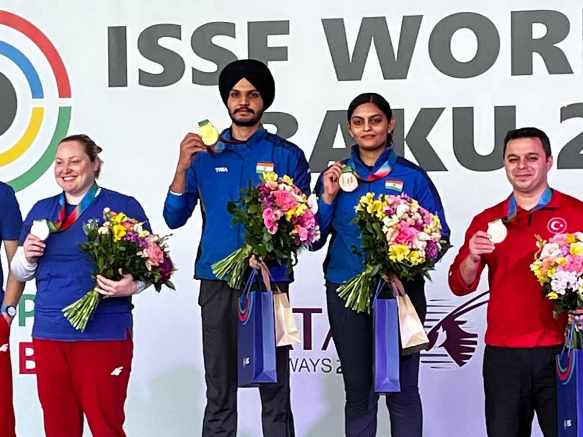 capt_amarinder's tweet photo. Heartiest congratulations to our Indian team of Sarabjot Singh and Divya Thadigol for bagging the Gold🥇at #ISSFWorldCup, Baku in 10m Air Pistol Mixed team event. 

Congratulations champs, many more to come! https://t.co/E1eJaJKlxu
