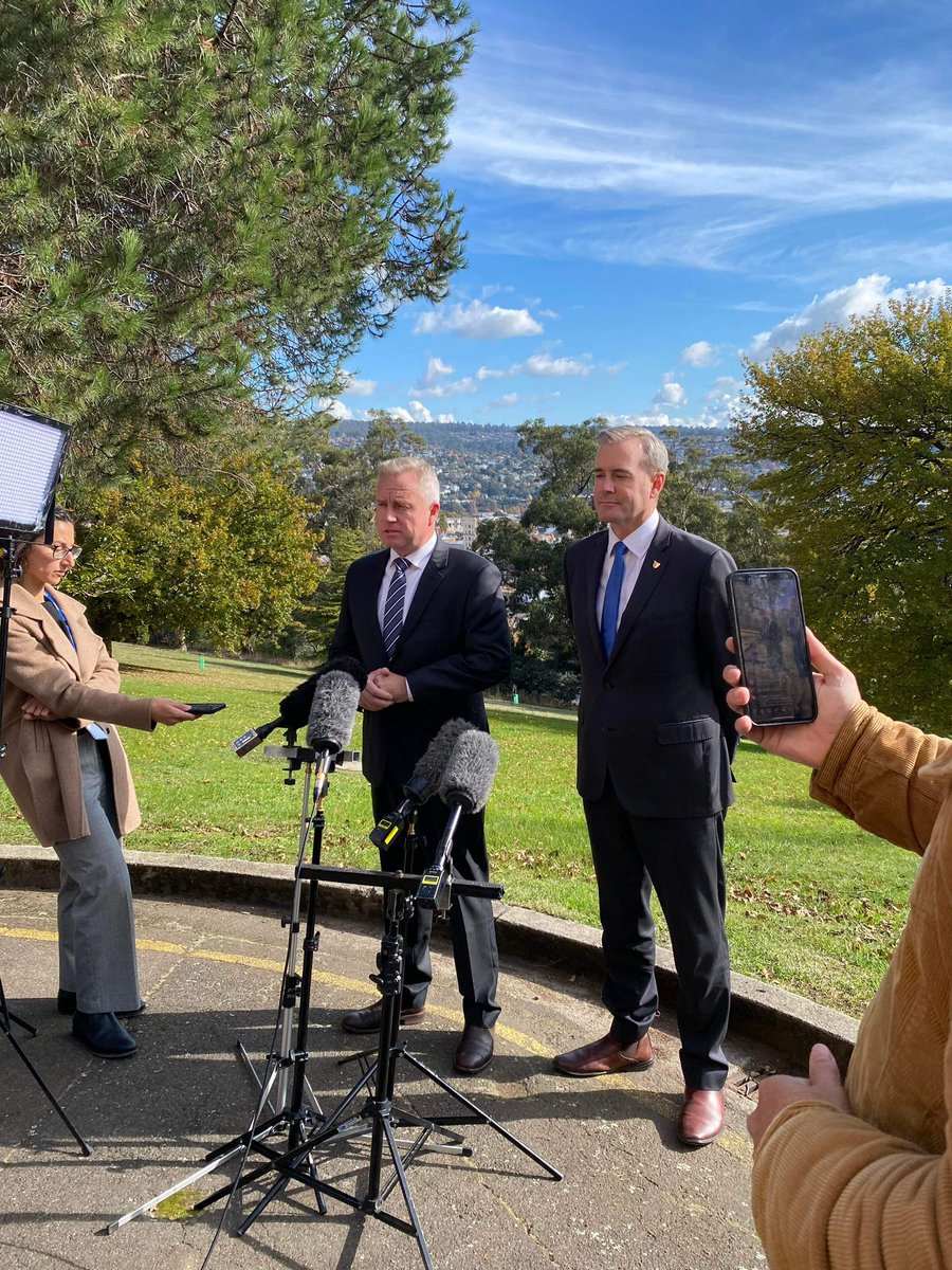 For comprehensive coverage of a #politas day to remember, watch @Elliott_IAE’s story at 5.30pm on <a href="/WINNews_Tas/">WIN News Tasmania</a> 📺 

📸: <a href="/tillyhannan/">Tilly Hannan</a>