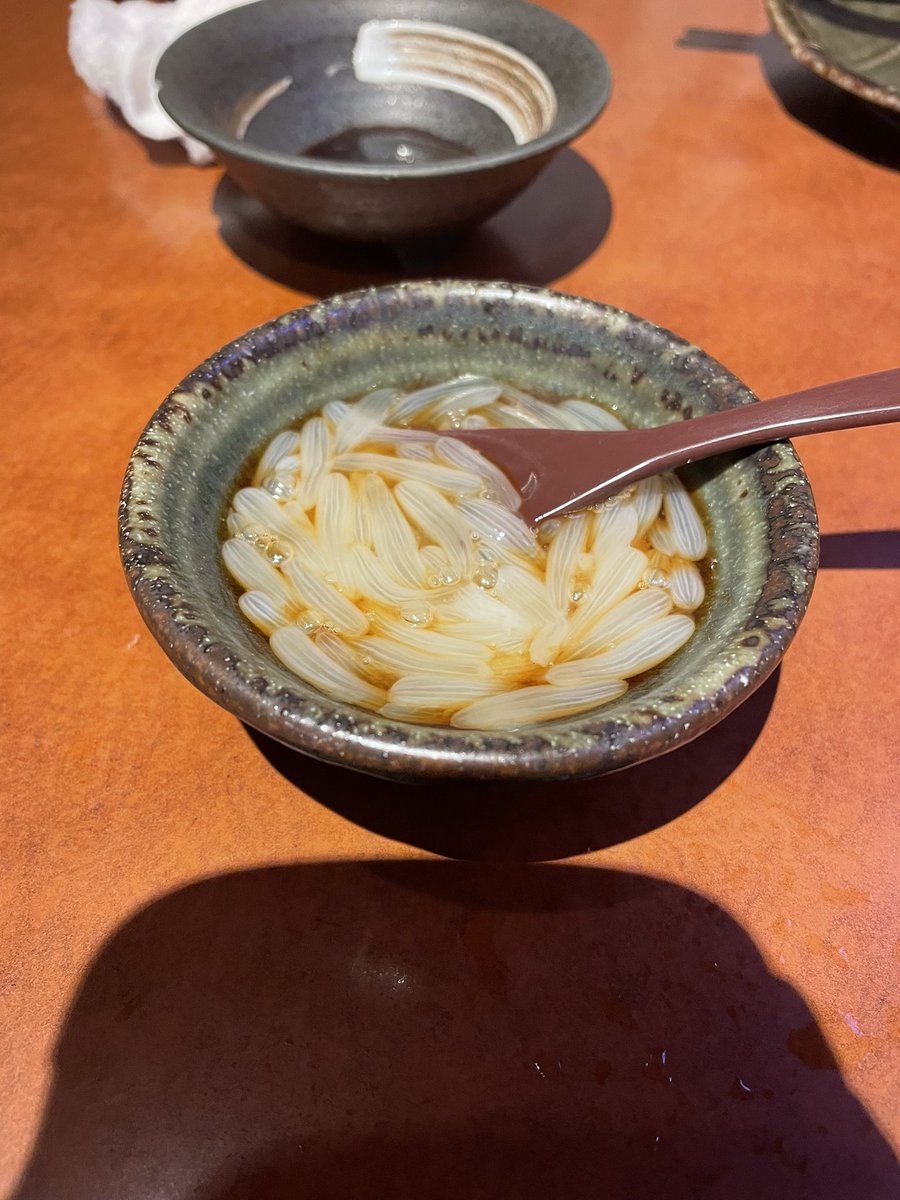 大谷の大谷と荻窪で極楽。

このタコのたまご？ちょっと革命起きました。人生の肴ランキングTOP3に食い込んできた。美味果て。

こんなに美味いの小野照崎神社でビールやめてる大谷を添えて。 https://t.co/kw1lkKOqbD