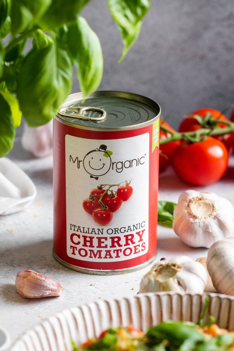 ORGANIC TOMATO TAKEOVER 🍅 Revolutionise the way you cook with our range of deliciously Organic & plant based products - like our Organic Cherry Tomatoes which are just brimming with flavour🥫 Get your hands on a tin or three & get cooking 🙌🏼 #RaisingAnOrganicCulture