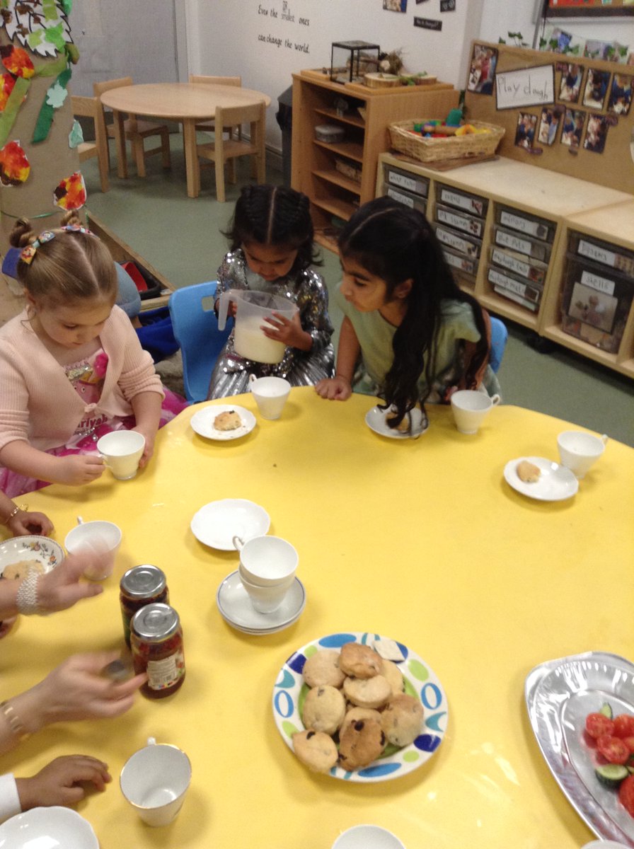 Mrs Challinor tweet media