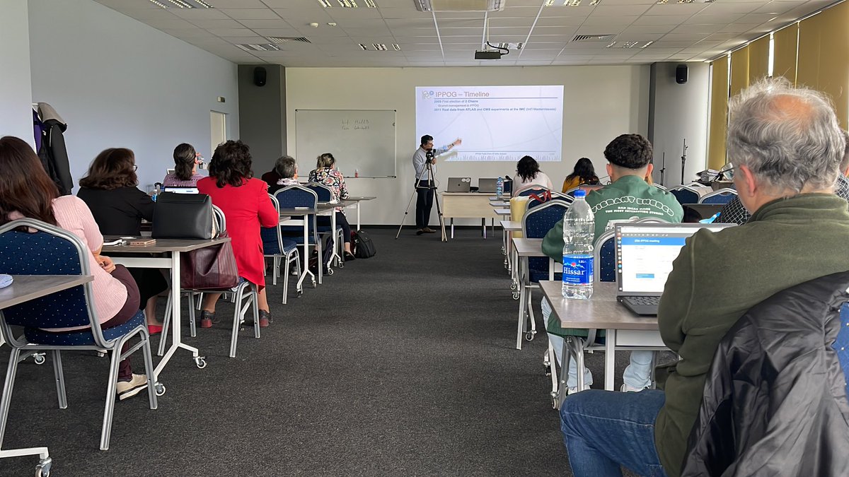 IppogOrg's tweet photo. Day 3 of the 25th IPPOG meeting at Sofia Tech Park in Bulgaria 🇧🇬
Today we are with Bulgarian teachers who joined us for an exciting #cms masterclass
@CMSExperiment @SofiaTechPark
#science #particlephysics #ippog #sofia #sofiatechpark https://t.co/66liX9hHgo