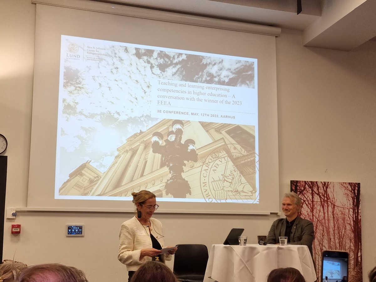 ECSB1's tweet image. The award ceremonies to begin... #eeea The European Entrepreneurship Education Award Marco van Gelderen @VUamsterdam #3e2023