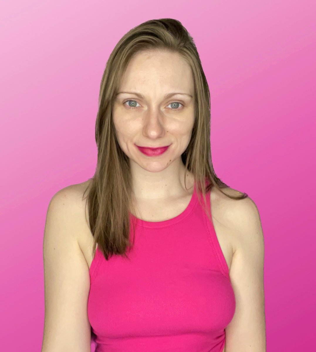 Happy pink Friday 💕 Any weekend plans?

#pinkfriday #stonergirls #baked #420community #420fam