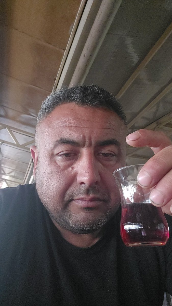 Akirzer64's tweet photo. Adanada  çay içmeye devam afiyet olsun bana https://t.co/VaFsvrahqg