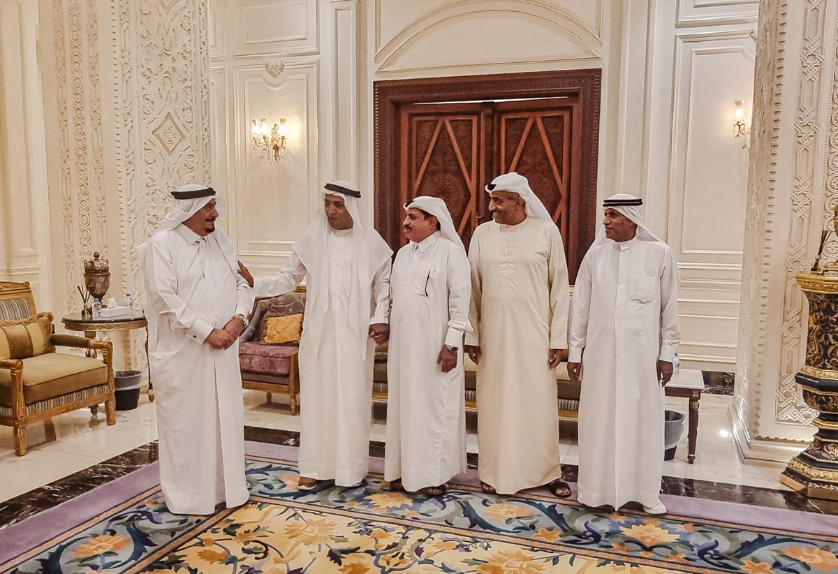 gulfcraft's tweet photo. #GulfCraft Chairman - Mohammed Hussein Al Shaali visits Mr. Faisal AlSulaiti in Doha, Qatar.
.
.
.
#LegacyInMotion #Qatar #MajestyYachts #NomadYachts #OryxSportCruisers #Silvercraft #Silvercat https://t.co/SWtAXC7HgA