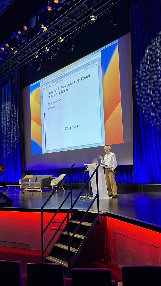 JupyterCon's tweet photo. @paulmromer for our last day keynote ! https://t.co/jSiahWmt73