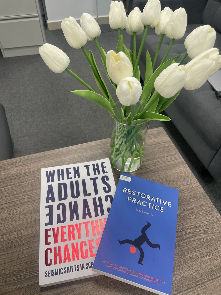 Amy Carroll tweet media