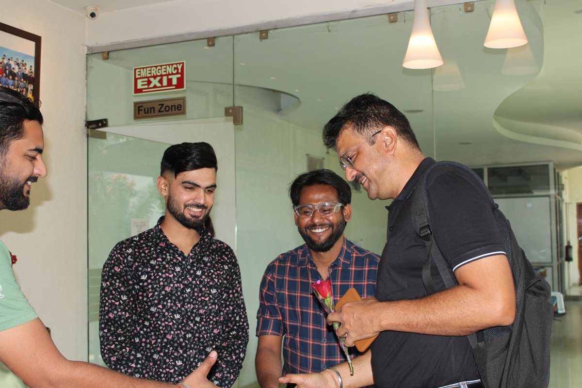 sdeievent's tweet image. Inter-branch visits are excellent  ways to enhance collaboration and productivity. It promotes cross-functional learning &amp;amp; build bridges between departments. #BigCollaboration @smartDataIncLtd  Mohali #LevarageYourself