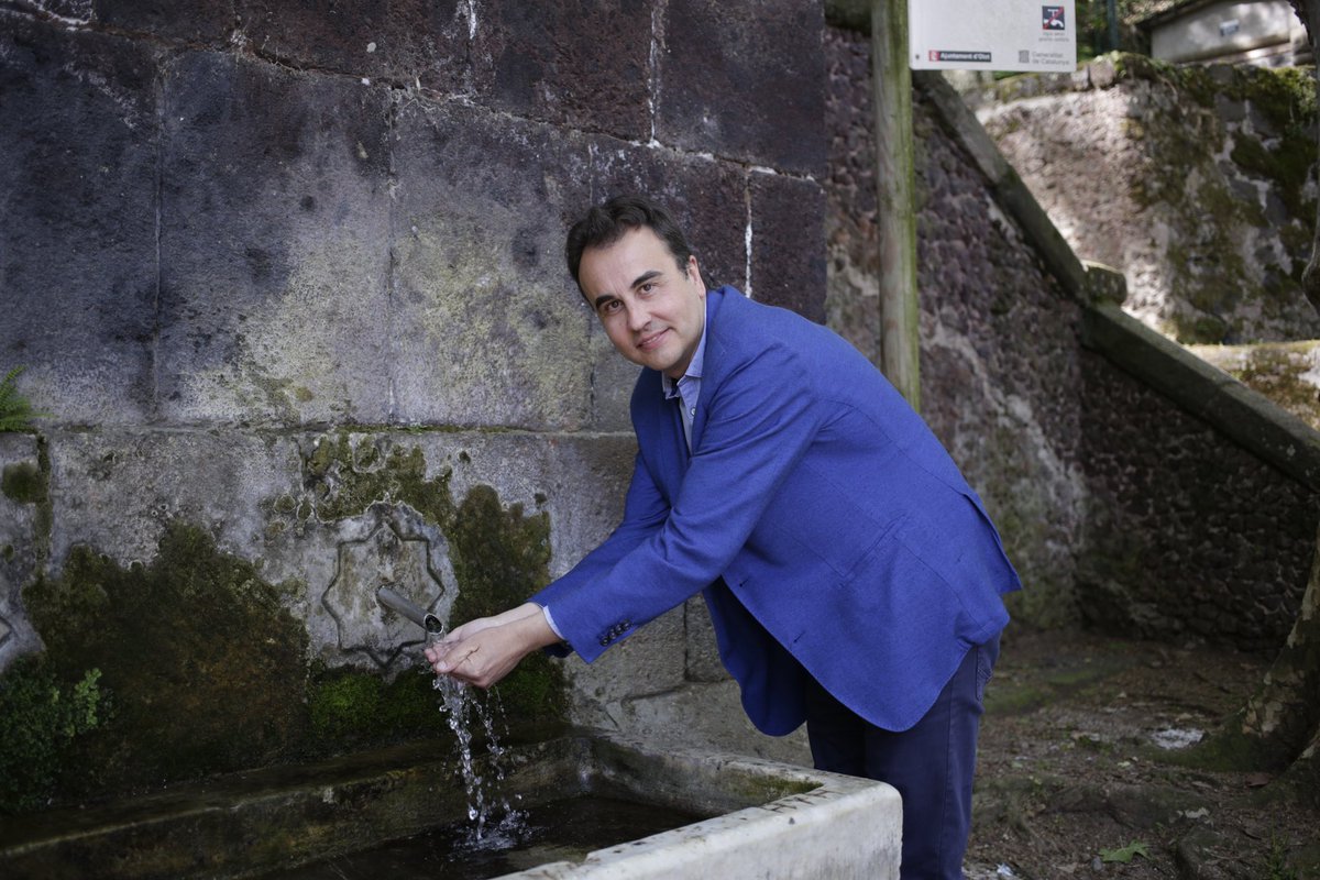 📨 En clau electoral, en aquest número entrevistem Jordi Rubio, d'<a href="/ActivemOlot/">Activem Olot</a>, i <a href="/davidcoromina/">David Coromina Juncà</a>, d'<a href="/OlotMes/">Olot+</a>, i donem veu als alcaldables de Sant Joan les Fonts, Besalú, Castellfollit de la Roca i Beuda.