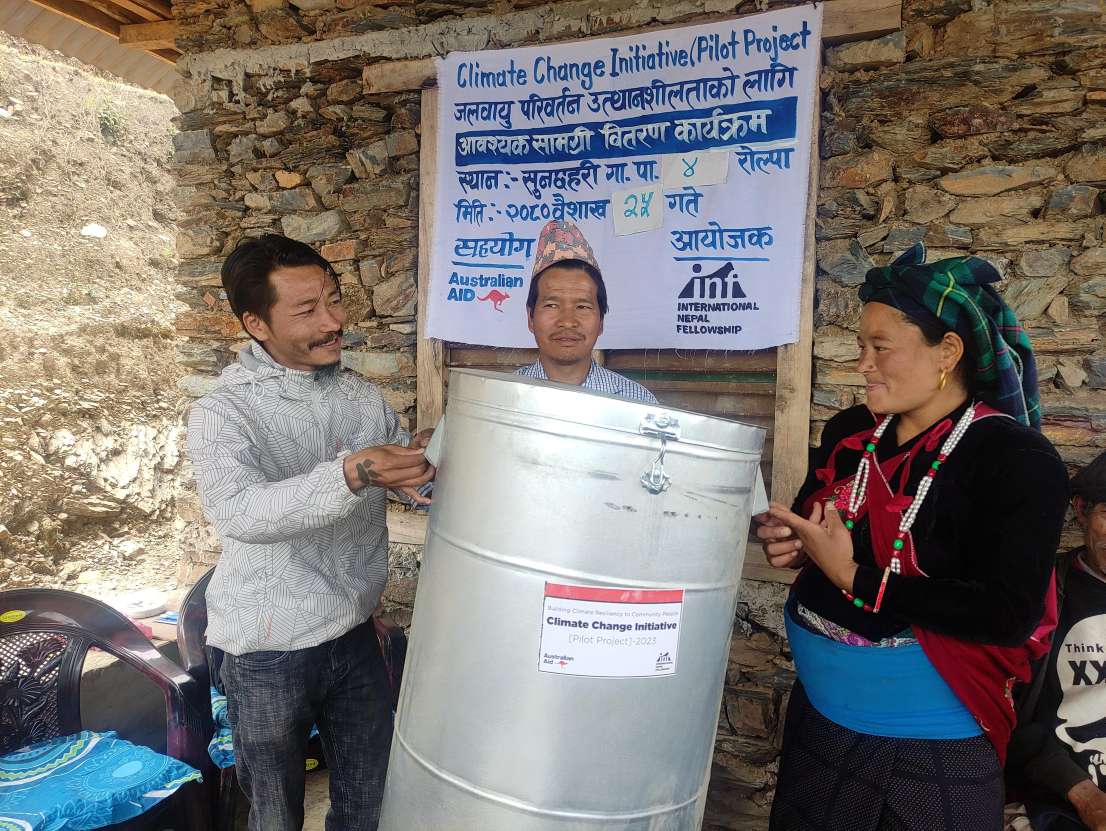 INF (@infnepal) on Twitter photo #JusticeinClimate is a theme for a pilot project being implemented in #Rolpa with <a href="/dfat/">Department of Foreign Affairs and Trade 🇦🇺</a>'s support that seeks to mitigate the adverse effects of #climatechange. #selfhelpgroups are practicising #graincollection & #socialsecurityfunds for #climateresilience through the project. #JusticeinClimate is a theme for a pilot project being implemented in #Rolpa with <a href="/dfat/">Department of Foreign Affairs and Trade 🇦🇺</a>'s support that seeks to mitigate the adverse effects of #climatechange. #selfhelpgroups are practicising #graincollection & #socialsecurityfunds for #climateresilience through the project.