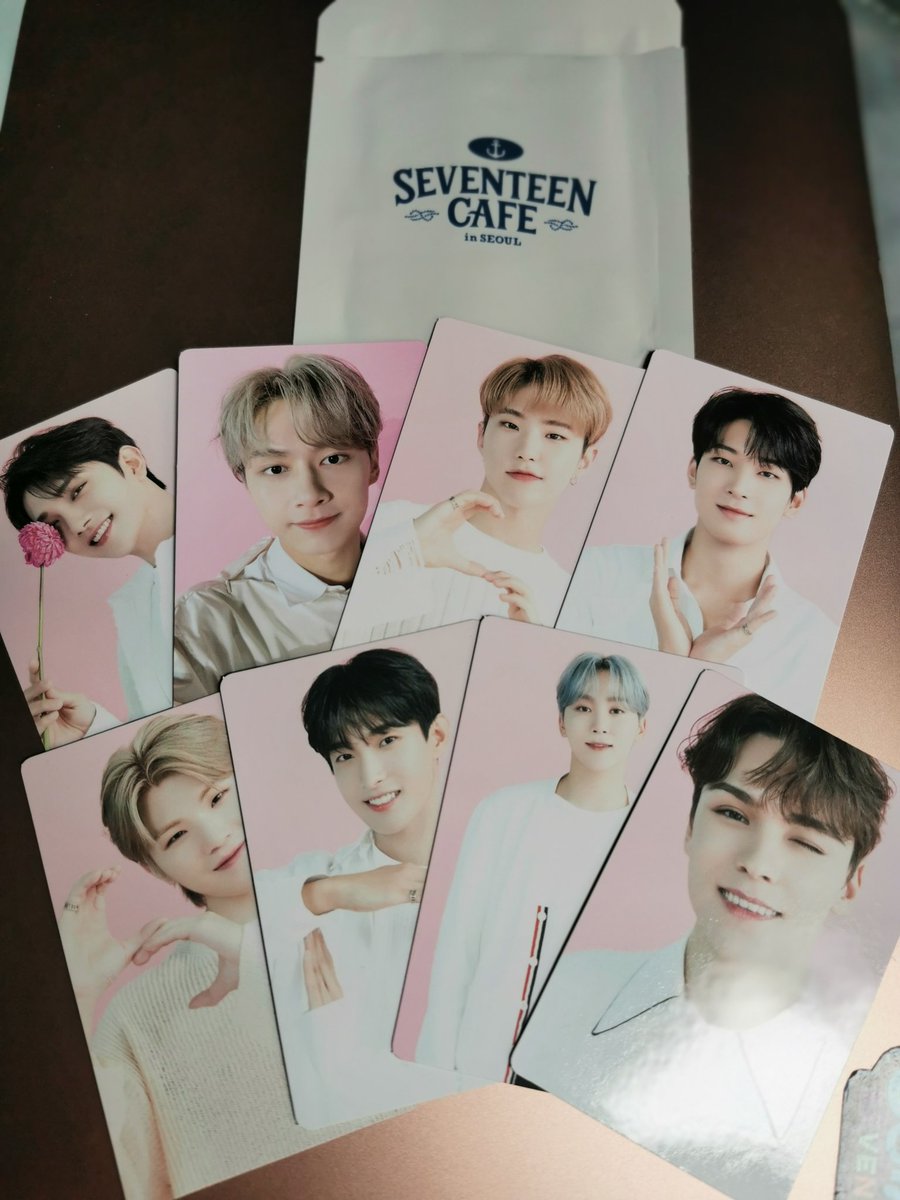 deeeeweeeee's tweet photo. Nakita ko lang sa fyp ko last Sunday at napabili agad ako. 😭 Thanks julie for a smooth transaction 💙 

#EKFeedbacks #seventeencafe #tradingcards https://t.co/dLt1wiu3Xe