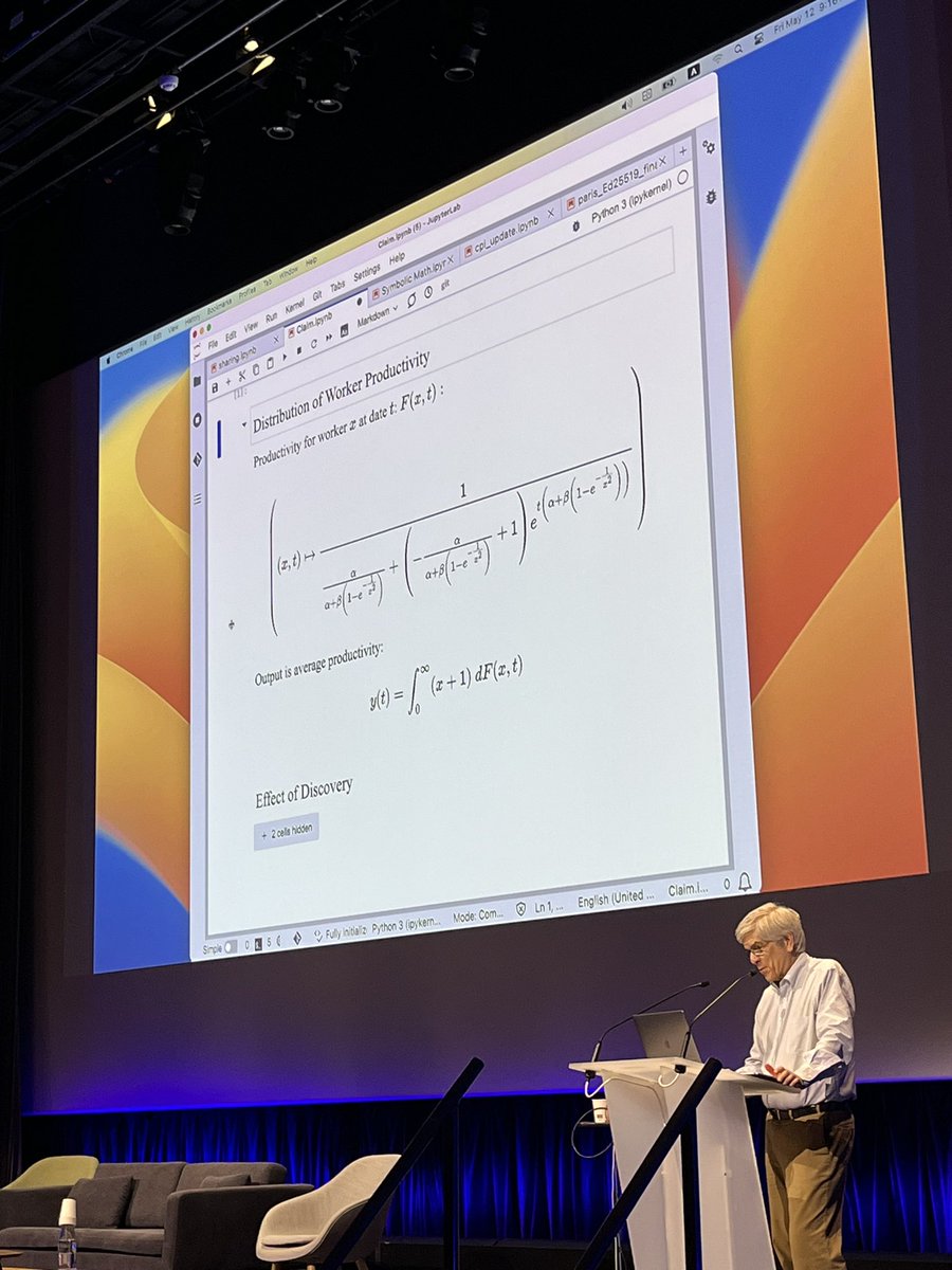 JupyterCon's tweet image. Hand drawn, and live demo. using @SymPy easier than typing TeX ! And we can now derivate, or integrate with @numpy_team