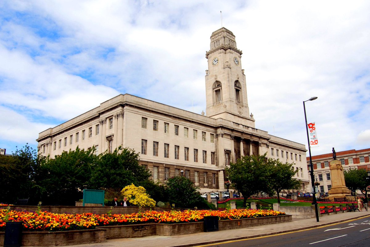 Job alert….

Executive Director of Public Health and Communities 

Barnsley

Best job in the world, best place, best council, best team, best partners, best boss

Highly recommend

Applications now open

barnsley.engageats.co.uk/ViewVacancyV2.…