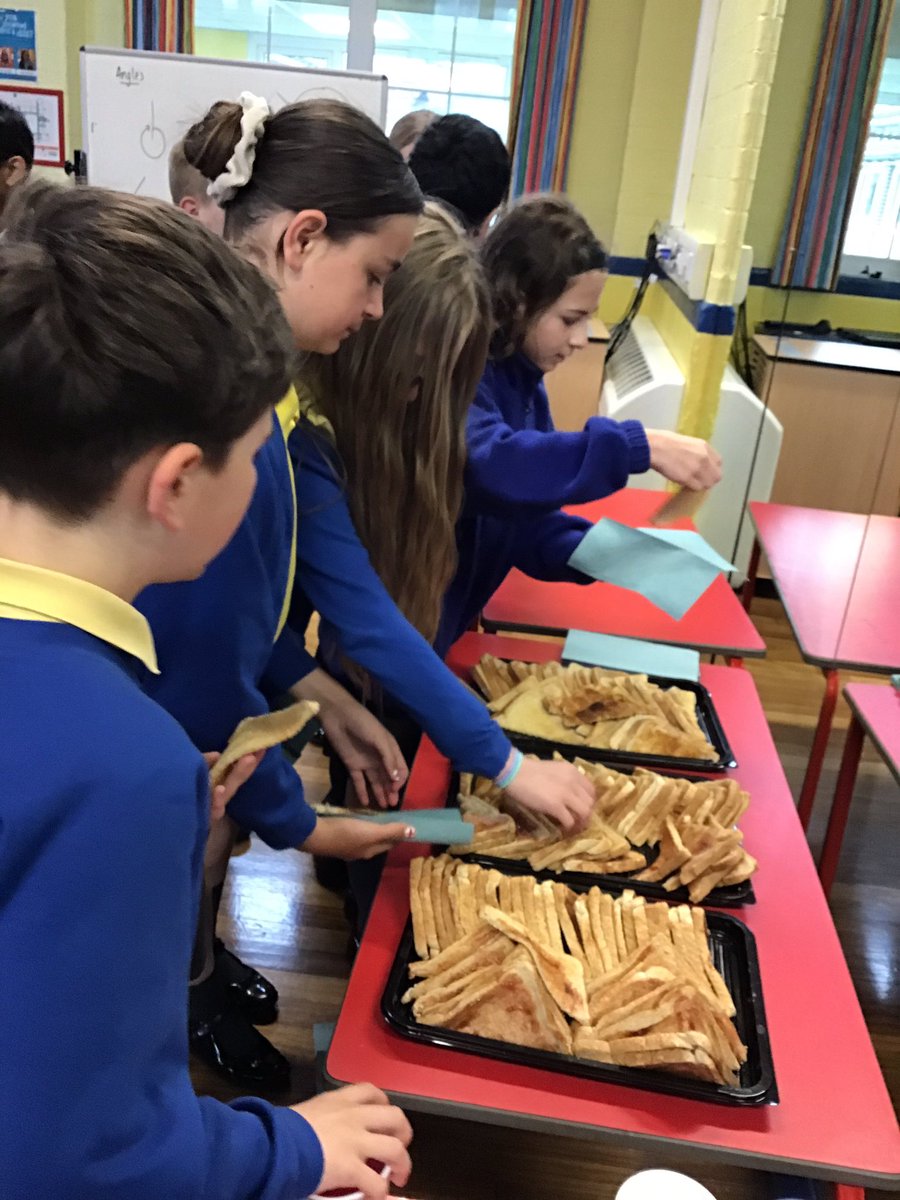 ManorPrimarySch's tweet image. Smiles and toast all round for our Year 6 children on the final day of their SATs. We are so incredibly proud of all our children for showing such resilience and perseverance. #onemorepaper #exceptionality #veryproud