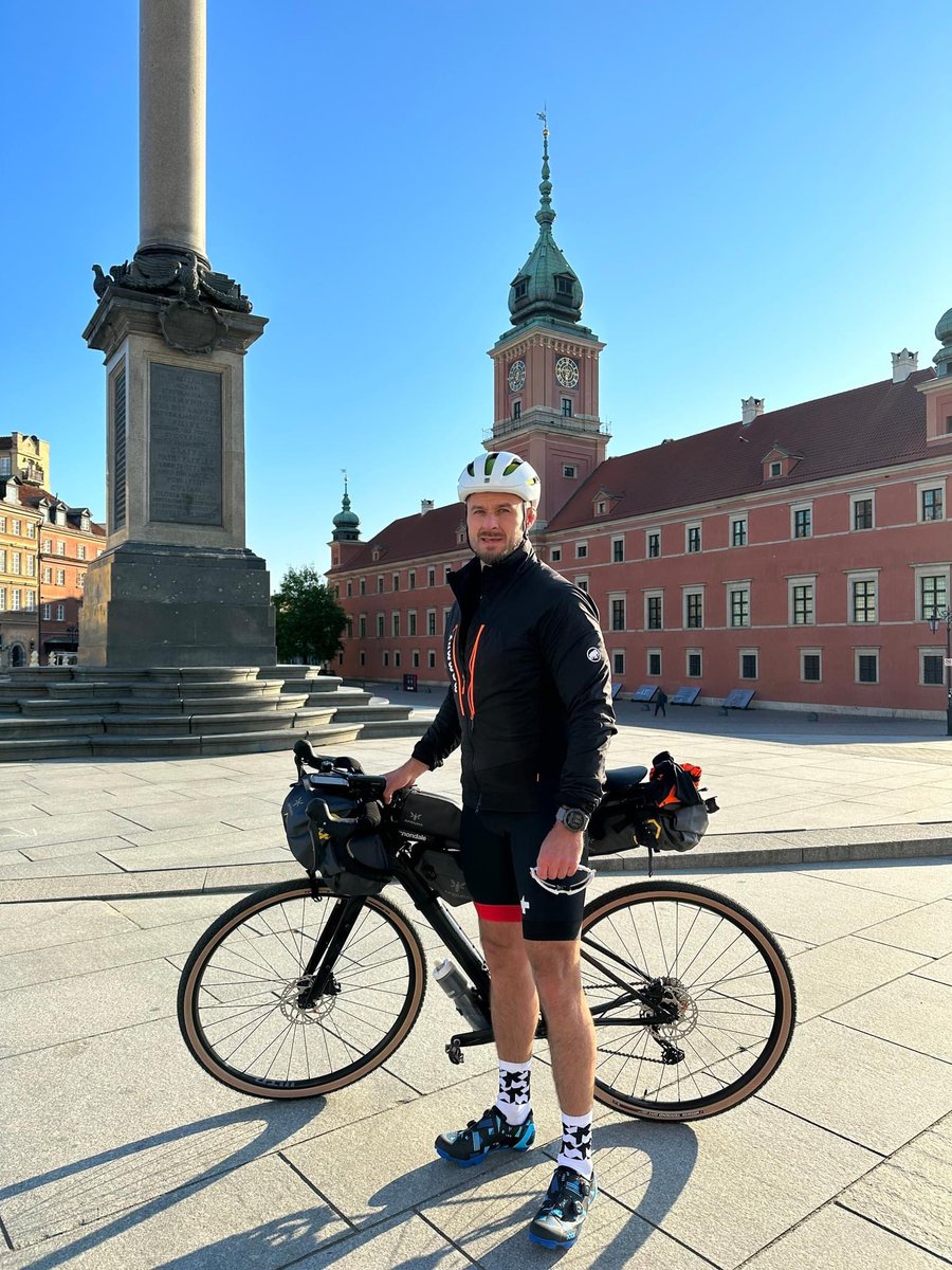 paszaBiceps tweet media