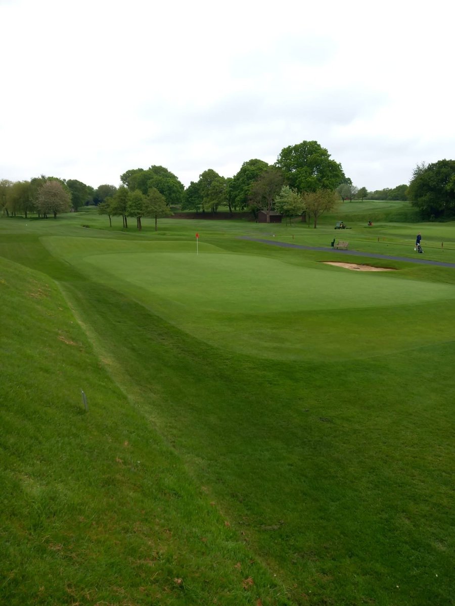 Northwood Golf Club 
Good Morning! ⛳️🏌🏿🏌️🏌️⛳️
12 May 2023   Course Open !  Light Rain.
#golftalk#Middlesex #Northwood @Middxcgu #golfer