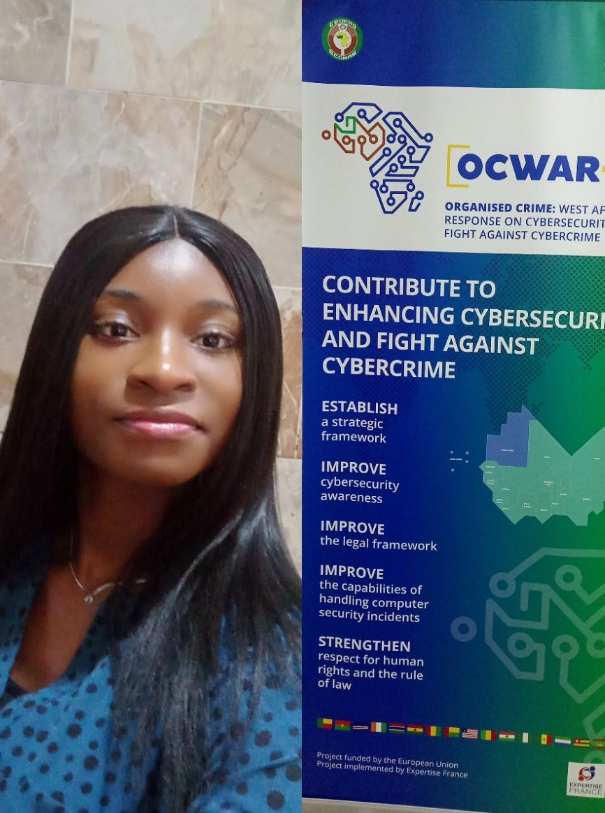 Yesterday at a judiciary training session organised by OCWAR- C in collaboration with the Ministry of Justice. The program is funded by the European Union and implemented by Expertise France. 

#CyberSecurityAwareness