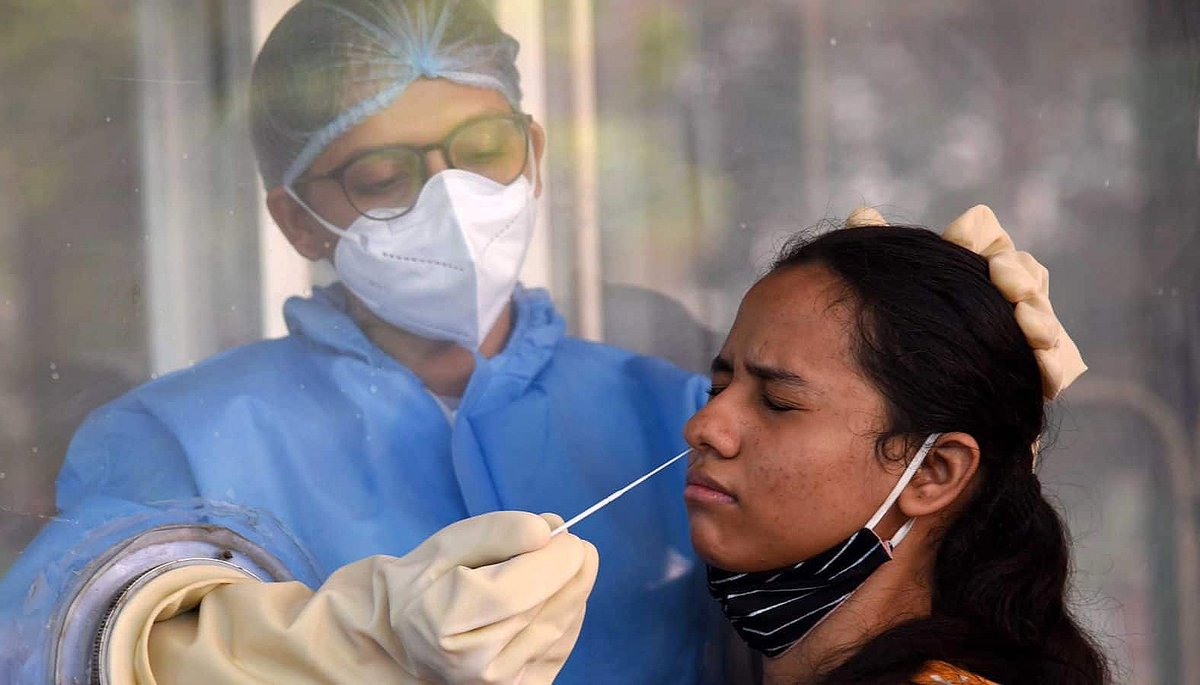 TheNewsRadar1's tweet photo. Five new cases of Corona have come to light in Himachal's Kangra district on Thursday. The number of Corona infections has now reduced to 58 in the district.
#himachalpradesh #himachalnews #covid #coronavirus #kangra #infection #RTPCR #antigentest https://t.co/kSiY94nisU