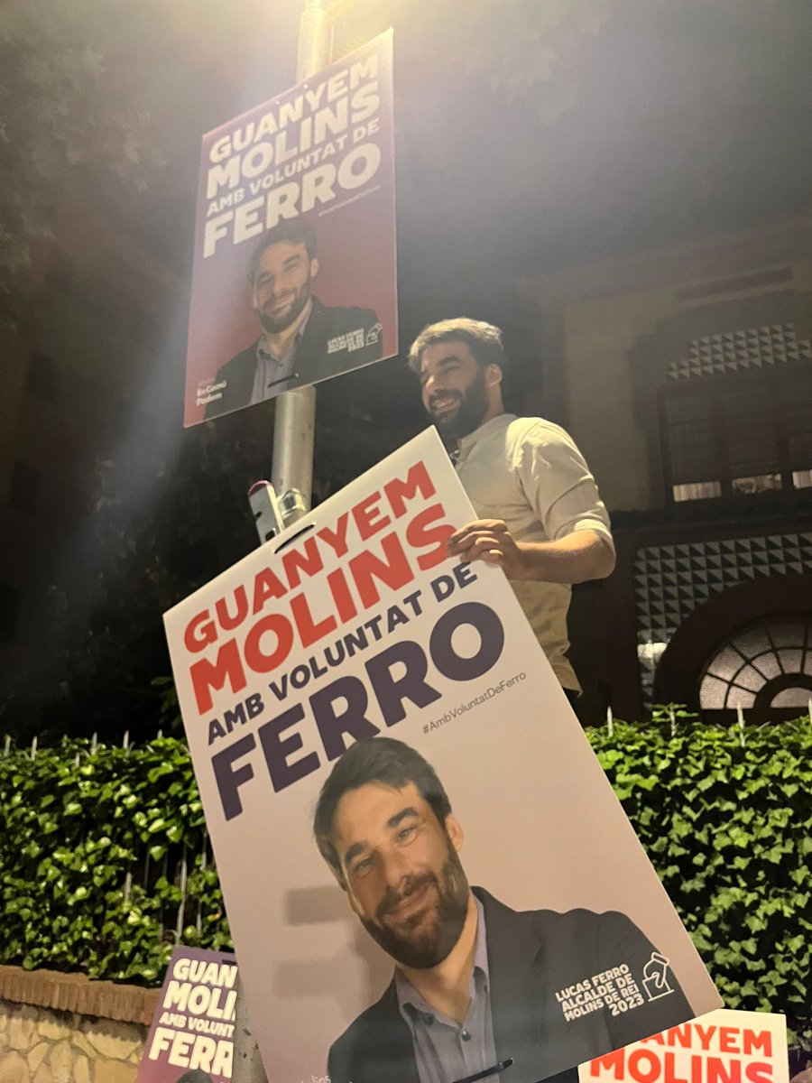 Lucas_Ferro_'s tweet photo. 💜 Aquesta nit hem començat la campanya. Amb la força de totes farem de Molins una vila de canvi! 

Per guanyar drets, per transformar la vila.

Aquest 28M #GuanyemMolins https://t.co/qsJ4qce8L5