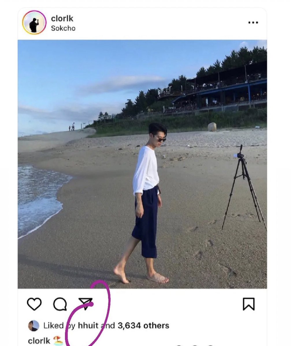 GDJENGDX's tweet photo. oh look who liked the cosplayer's photo?🤭 jennie's manager :) Jennie and this cosplayer guy have been friends for years. You can't hide the truth in any way! Everything will come out one day. then we'll laugh at you a lot, losers😂#jendragonreal #taenniefake #gd #gdragon #ninigd https://t.co/U0ZRrSmSrh