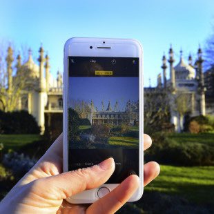 evolution_arts's tweet photo. Smartphone Photography Workshop this Sunday at Brigjton Buddhist Centre and 
out and about in #Brighton, 10.30am - 4.30pm.

https://t.co/lQLmhBmzjj https://t.co/0N9NQsgw5t