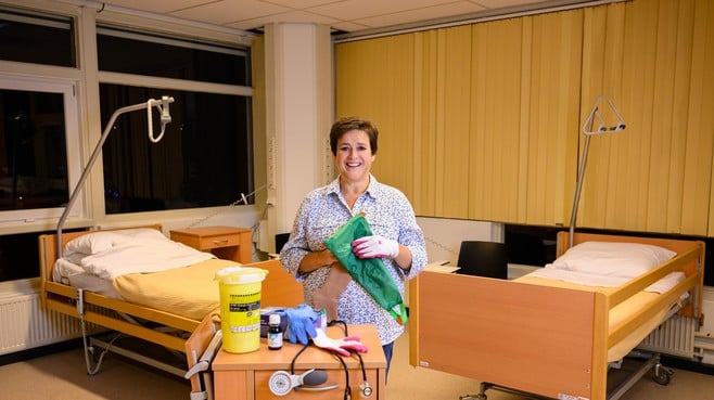 Zorgreservisten springen in nood bij: ’Het is zo’n dankbaar werk’ dlvr.it/SnwJVZ